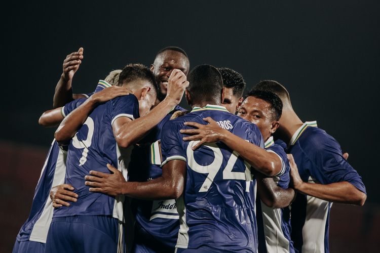 Peluang Persib